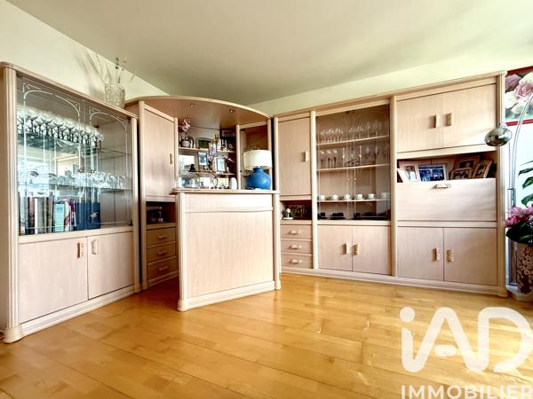 Appartement à vendre 4 pièces 89 m² Courbevoie