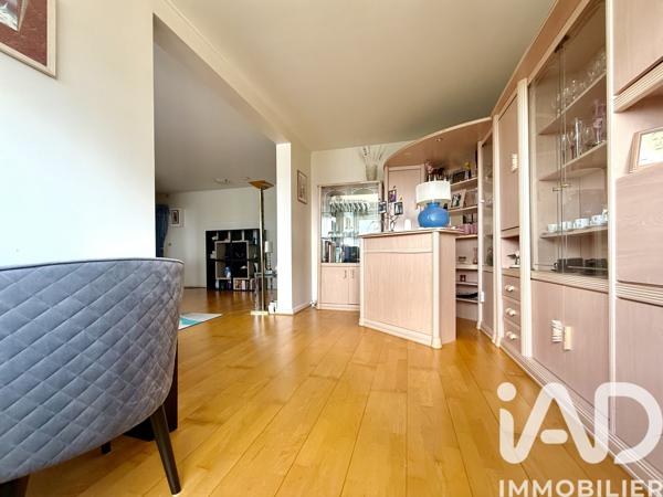 Appartement à vendre 4 pièces 89 m² Courbevoie