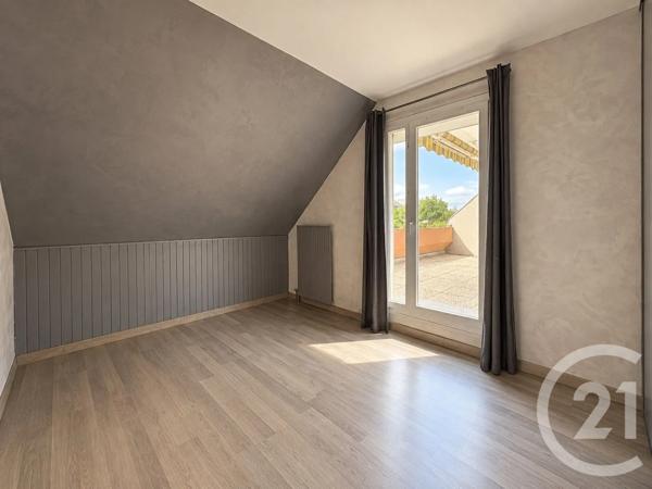 Appartement T4 à vendre  5 pièces - 93,93 m 2   ERAGNY SUR OISE  - 95