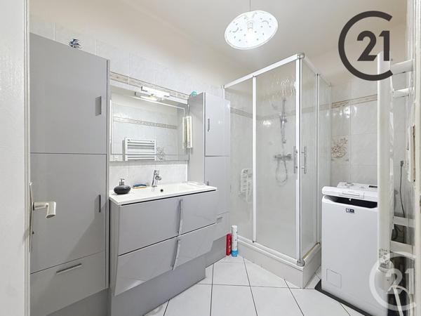 Appartement T4 à vendre  4 pièces - 79 m2 TROYES - 10