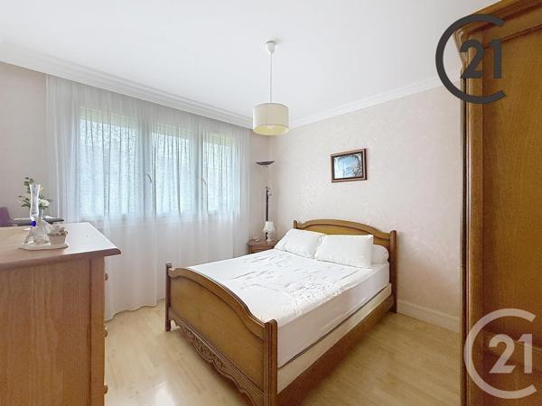 Appartement T4 à vendre  4 pièces - 79 m2 TROYES - 10