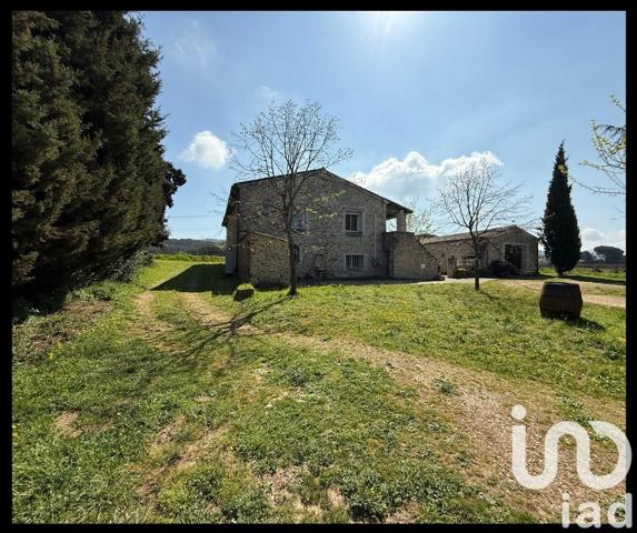 Mas 5 pièces de 155 m² à Bagnols-sur-Cèze (30200)