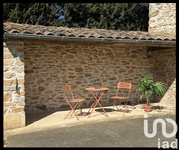 Mas 5 pièces de 155 m² à Bagnols-sur-Cèze (30200)