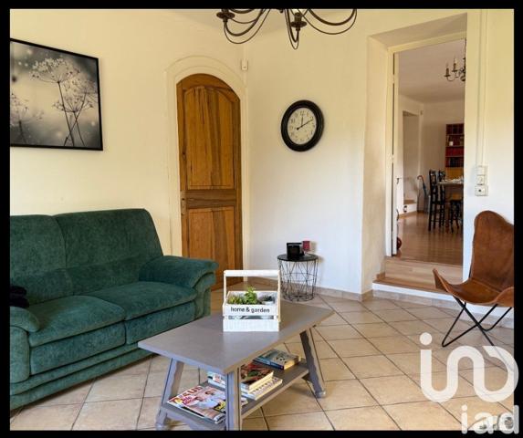 Mas 5 pièces de 155 m² à Bagnols-sur-Cèze (30200)