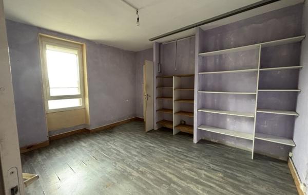 Vente Maison de ville à rénover Genouillac   