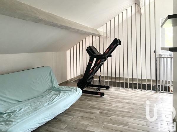 Maison à vendre 11 pièces 250 m² Saint-Just-Sauvage