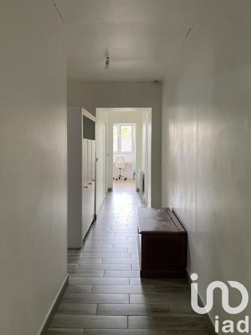 Maison à vendre 11 pièces 250 m² Saint-Just-Sauvage