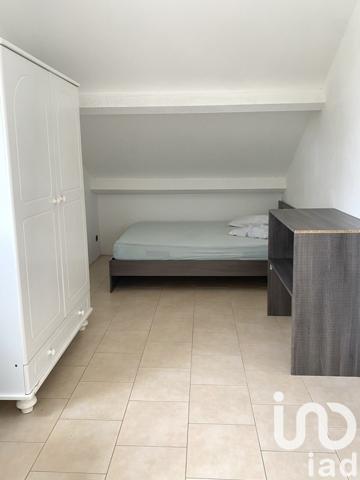 Maison à vendre 11 pièces 250 m² Saint-Just-Sauvage