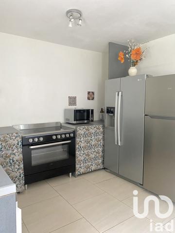 Maison à vendre 11 pièces 250 m² Saint-Just-Sauvage