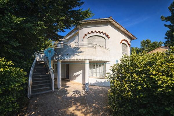 Maison
                                                                                                                                                                                                                                                                                                                        5 pièce(s)                                                                                                                                                                                                          3 chambre(s)                                                                                                                                                                                                          125  m²