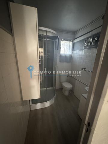 Maison
                                                                                                                                                                                                                                                                                                                        5 pièce(s)                                                                                                                                                                                                          3 chambre(s)                                                                                                                                                                                                          125  m²