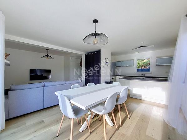 Orvault  : A 3 kms du Bourg, en campagne, maison récente de 2018, état impeccable, belles prestations, 3 chambres, pièce de vie lumineuse, terrasse, petit jardin.