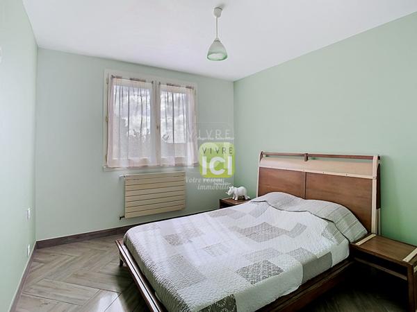 Maison familiale de 125 m² avec piscine chauffée et jardin exotique sans vis-à-vis