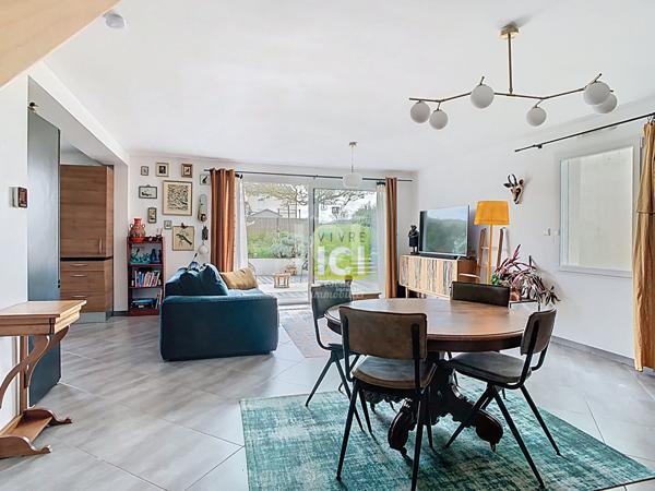 Maison familiale de 125 m² avec piscine chauffée et jardin exotique sans vis-à-vis
