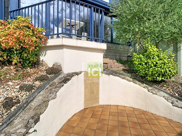 Maison familiale de 125 m² avec piscine chauffée et jardin exotique sans vis-à-vis