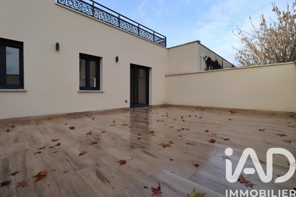 Location appartement 2 pièces 54 m² Troyes