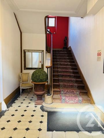 Appartement F4 à vendre  4 pièces - 158 m 2   BEAUNE  - 21