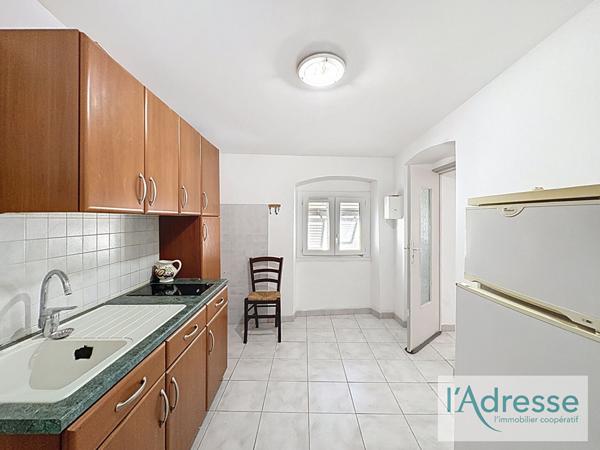 Appartement 2 pièces - 52 m² - Rue Cardinal Fesch - Zone piétonne