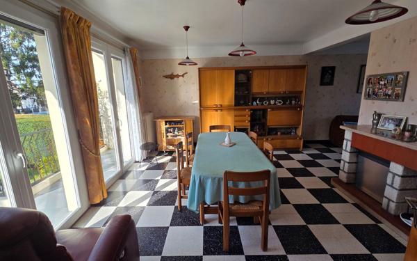 Maison à vendre    3 pièces •  Vaujours