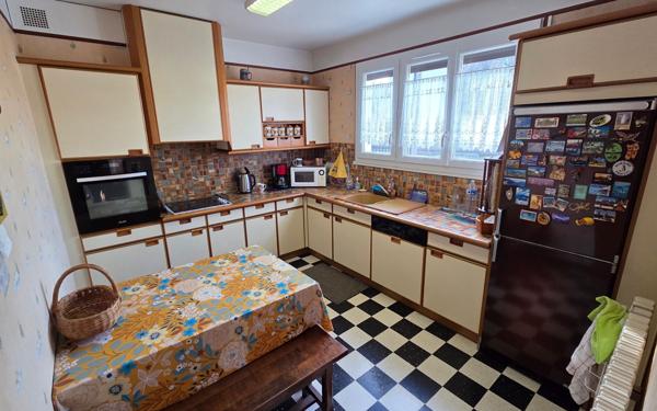 Maison à vendre    3 pièces •  Vaujours