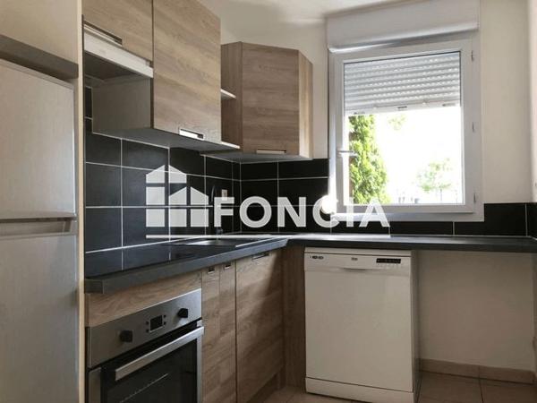 Location Appartement 2 pièces 53.21 m² - 28 AVENUE EDOUARD MICHELIN Tours 37200