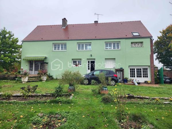 Maison traditionnelle de 308 m²