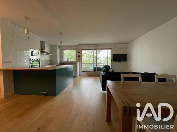 Location appartement 4 pièces 77,05 m² Suresnes