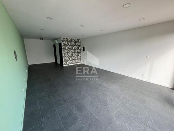 Local commercial Saint Alban 81 m2