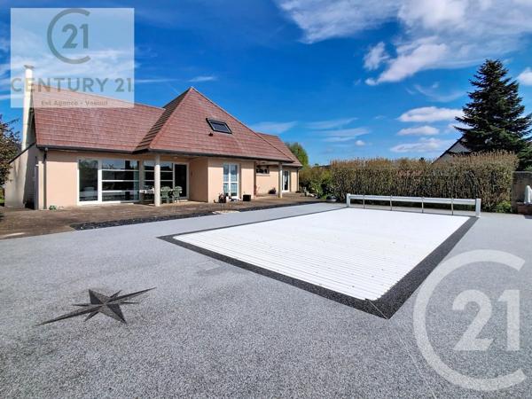 Maison à vendre  6 pièces - 152,62 m 2   PUSEY  - 70