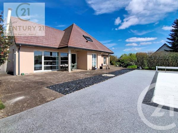 Maison à vendre  6 pièces - 152,62 m 2   PUSEY  - 70
