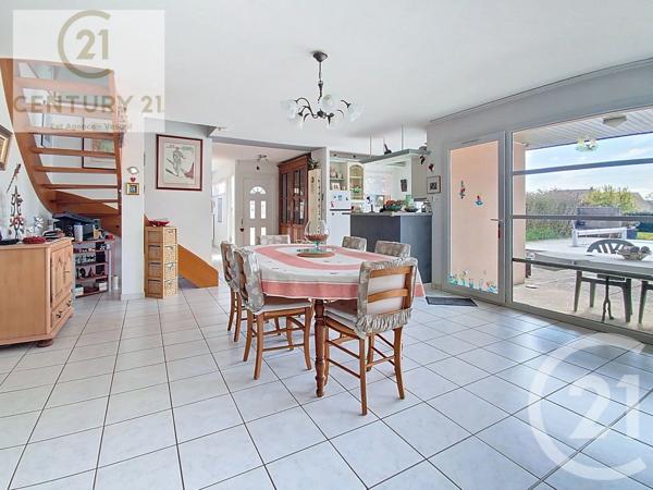 Maison à vendre  6 pièces - 152,62 m 2   PUSEY  - 70