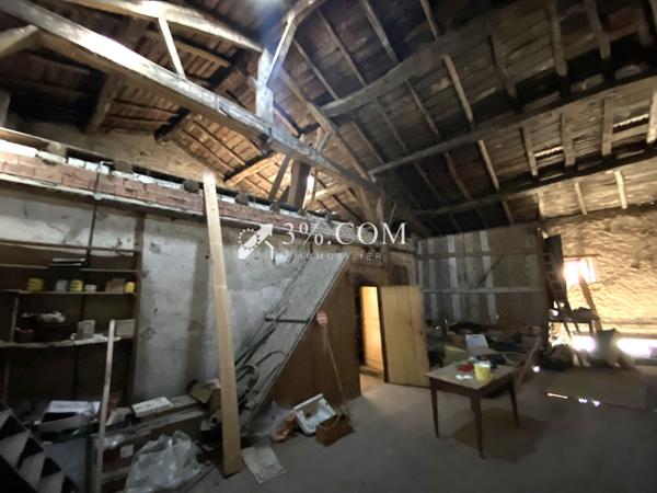 IMMEUBLE D'ENVIRON 300M2 A RÉNOVER - BEAUX VOLUMES  Bulligny (54113)