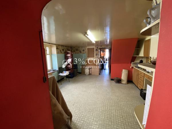 IMMEUBLE D'ENVIRON 300M2 A RÉNOVER - BEAUX VOLUMES  Bulligny (54113)