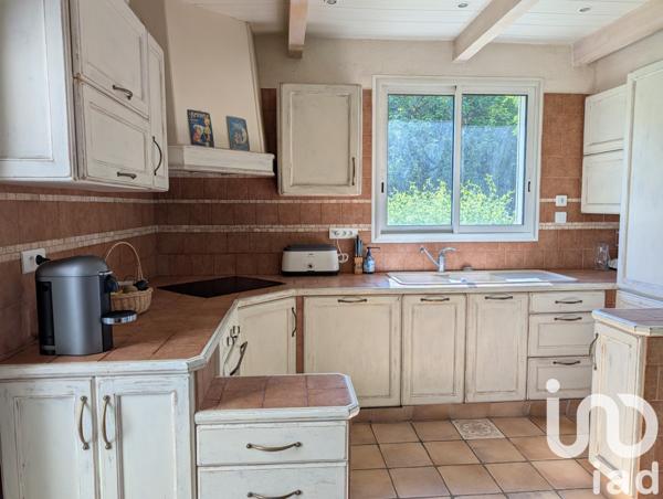 Maison à vendre 5 pièces 146 m² Solliès-Pont