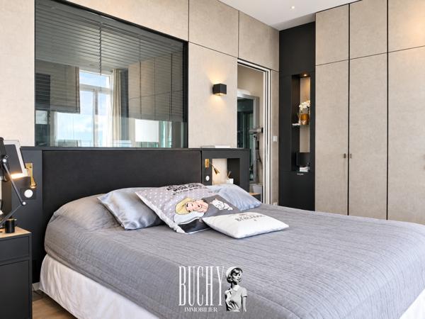 Maison 5 pièce(s) 4 chambre(s) 219 m²