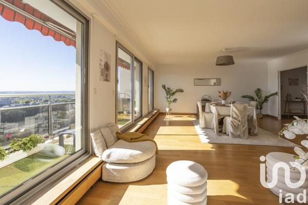 Appartement à vendre 4 pièces 114 m² Courbevoie