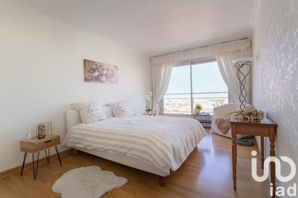 Appartement à vendre 4 pièces 114 m² Courbevoie