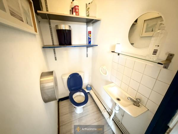 Coulommiers (77120) LOCAL COMMERCIAL 90 m² ENVIRON avec studio.