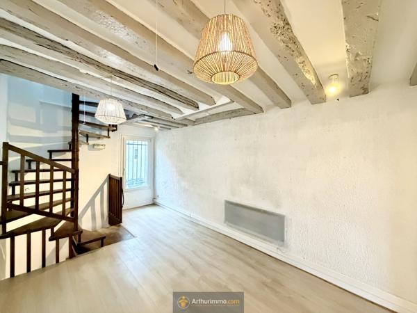 Coulommiers (77120) LOCAL COMMERCIAL 90 m² ENVIRON avec studio.