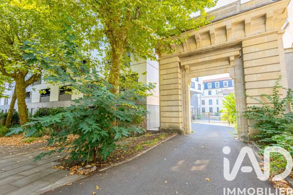 Appartement à vendre 4 pièces 81 m² Bordeaux