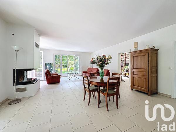 Maison à vendre 9 pièces 270 m² Dampierre-en-Yvelines