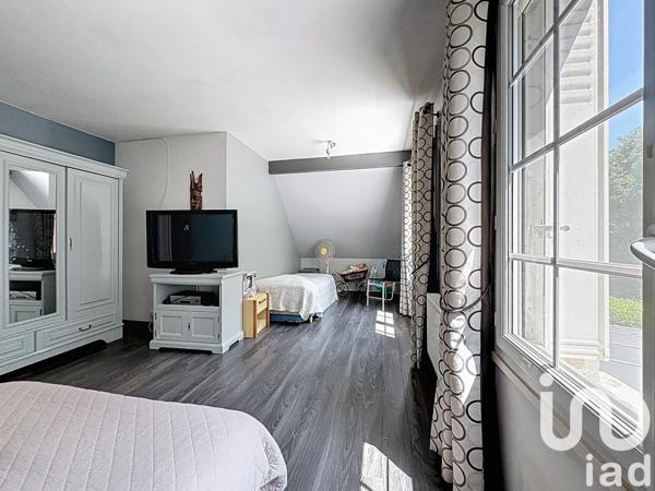 Maison à vendre 9 pièces 270 m² Dampierre-en-Yvelines