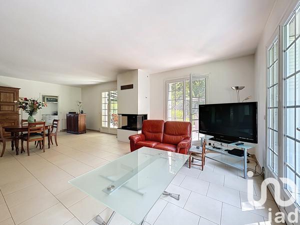 Maison à vendre 9 pièces 270 m² Dampierre-en-Yvelines