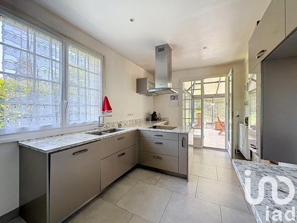 Maison à vendre 9 pièces 270 m² Dampierre-en-Yvelines