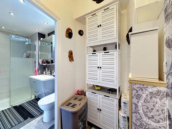 Maison à vendre  3 pièces - 64 m 2   THORIGNY SUR OREUSE  - 89