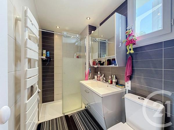 Maison à vendre  3 pièces - 64 m 2   THORIGNY SUR OREUSE  - 89