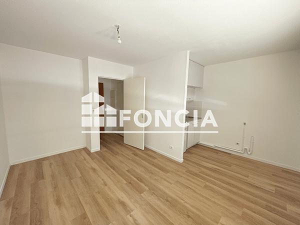 Location Studio 22.55 m² - 29 RUE FRANCOIS CHENIEUX Limoges 87000