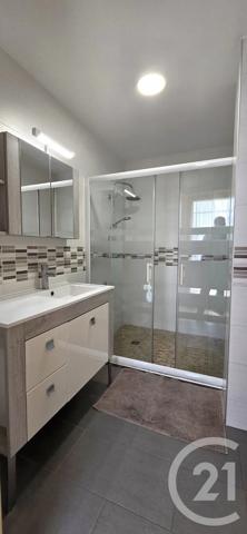 Maison à vendre  5 pièces - 109 m 2   LE CREUSOT  - 71