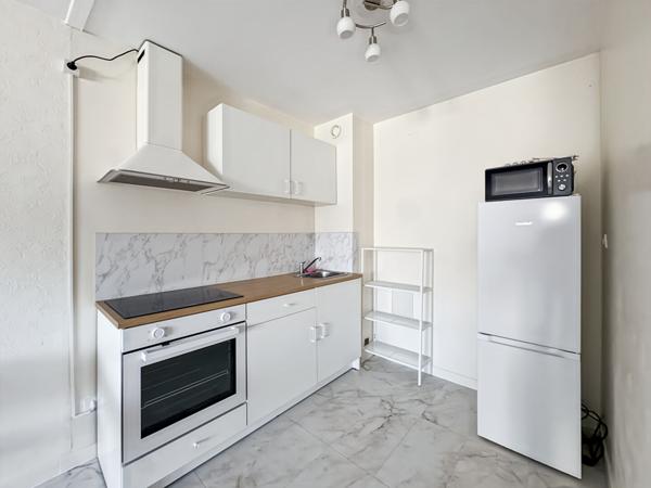 Location Meublée Bonneveine T2 Balcon et Parking 13008 Marseille