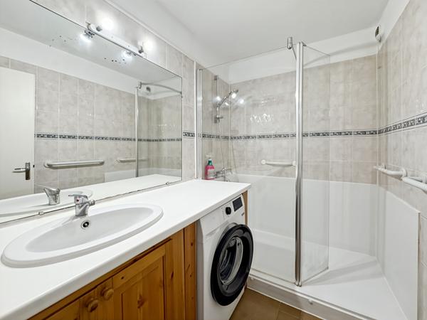 Location Meublée Bonneveine T2 Balcon et Parking 13008 Marseille